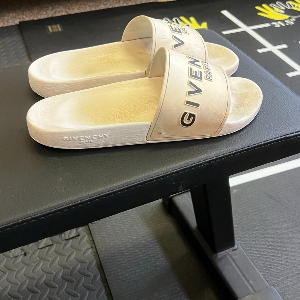 COPY - Givenchy Slides - 100% authentic